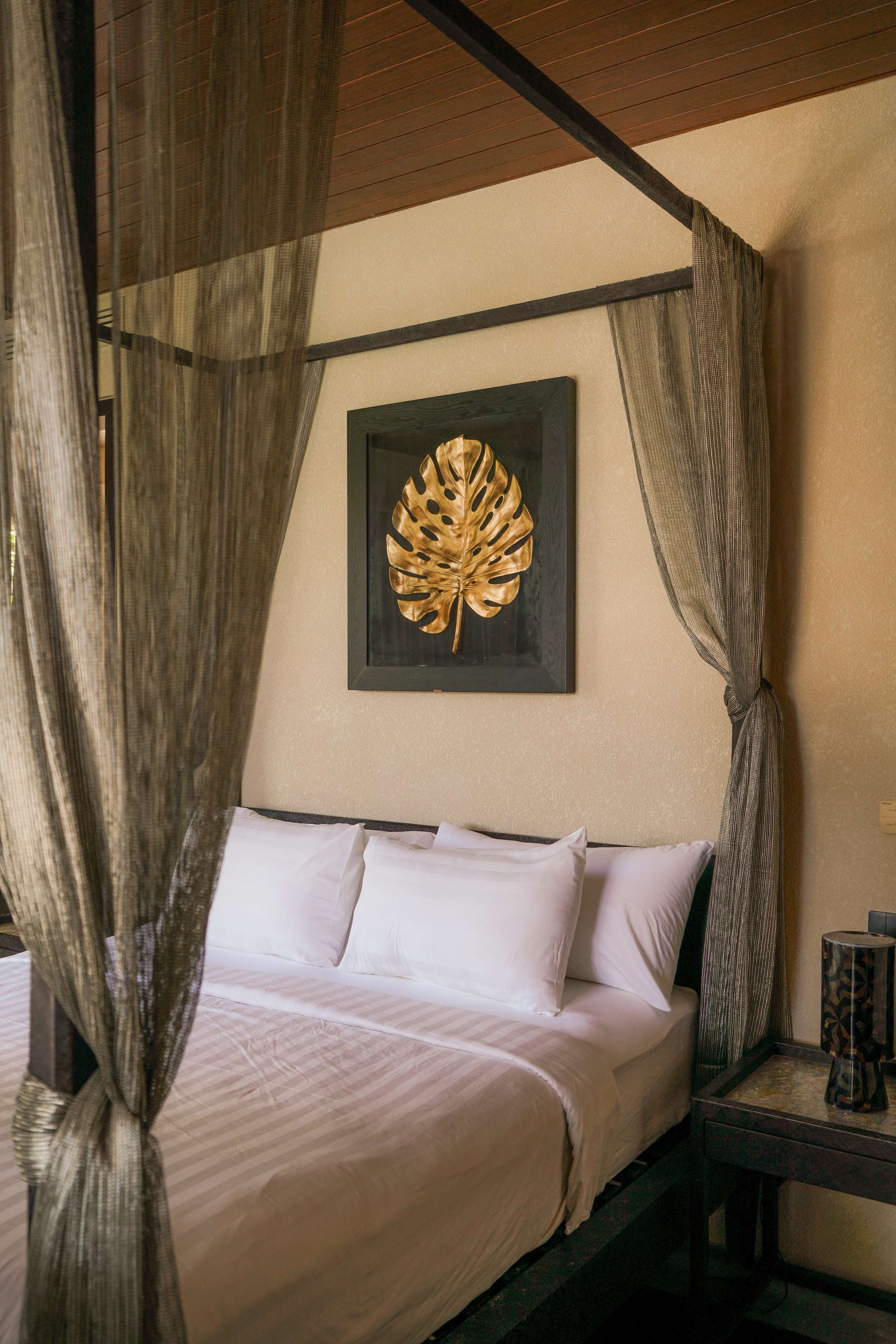 Comfortable twin bedroom with pool views